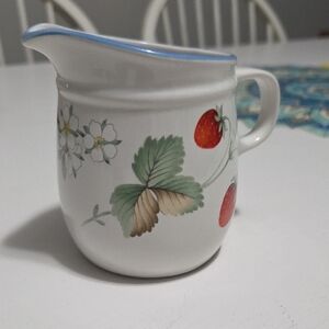 Home Beautiful Strawberry/grapes Cream Pitcher